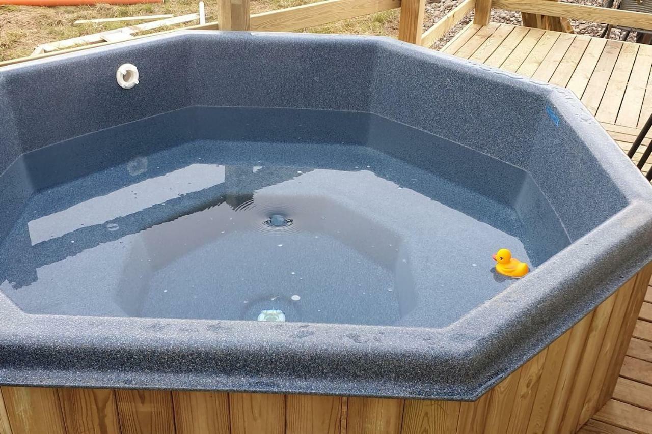 Hvammur 3 Hrakhólar with private hot tub Kaldrananes Exteriör bild